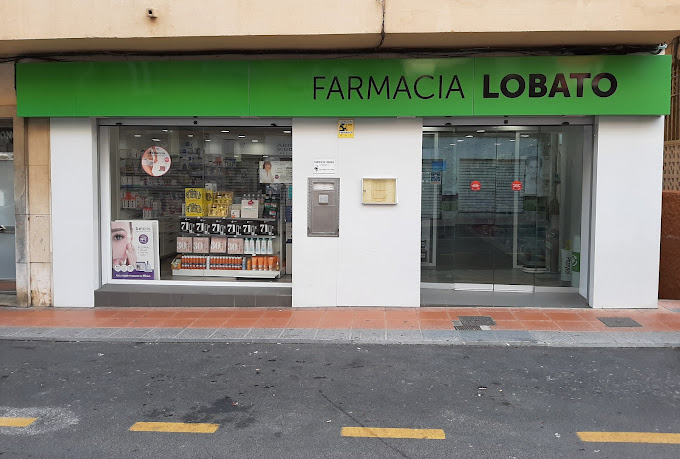 fachada de la farmacia